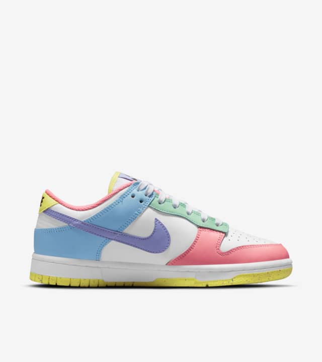 nike dunk low candy on feet